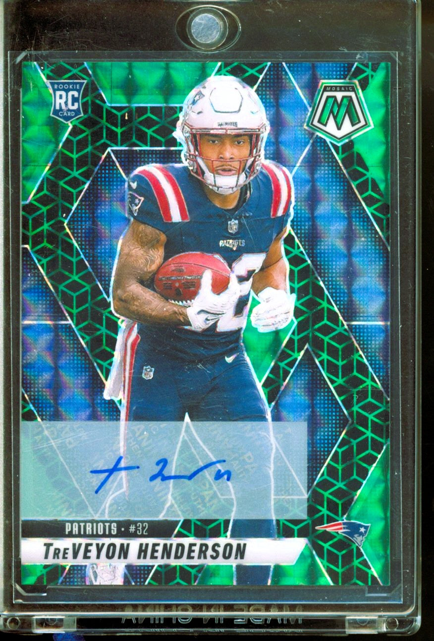 2025 PANINI MOSAIC FOTL TREVEYON HENDERSON GREEN SPECTRIS ROOKIE AUTO /30