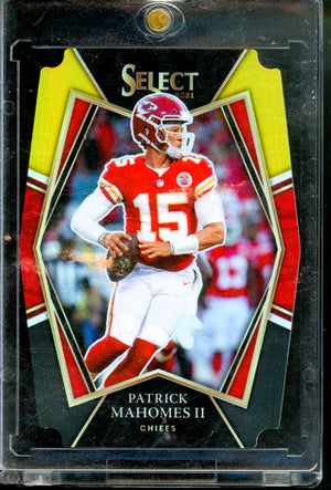 2021 PANINI SELECT PATRICK MAHOMES II BLACK/GOLD PRIZM DIE-CUT PREMIER LEVEL #102